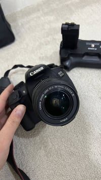 كانون 700D • عدسة فلاش مايك • اربيل