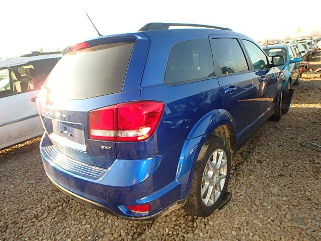 ‏جورني 2015 أزرق
‏بيع او مراوس 
‏جورني 2015 فئة SXT مواصفات :
‏-7 راكب 
‏-بصمة أبواب 
‏-تشغيل عن بعد 
‏سيارة جديدة
‏تحكمات ستيرن جهتين 
‏-مانع انزلاق 
‏-شاشة لمس كبيرة بلادية
‏-كاميرا خلفية
‏-كروز سرعة
‏ -كشن كهرباء 
‏-تدفئة بالكشن والستيرن
‏-ويل كب رياضي حجم 19 
‏-محرك 2400 اقتصادي 
‏-تبريد قطعة واحدة ثلج منظومة جديدة
‏رقم بابل مشروع وطني يعني تتحول ببغداد او باي محافظة محرك وگير بحالة ممتازة صدر جديد حادثها بامريكا مقدمة الچاملغ جهة السائق والبنيد بدون دواخل وبالعراق تبديل باب السائق بسبب حادث خفيف
***********
