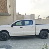 بسم الله ماشاء الله للبيع شوفر سلفرادو 2023 المحرك 8 سلندر 5300 دفع رب...