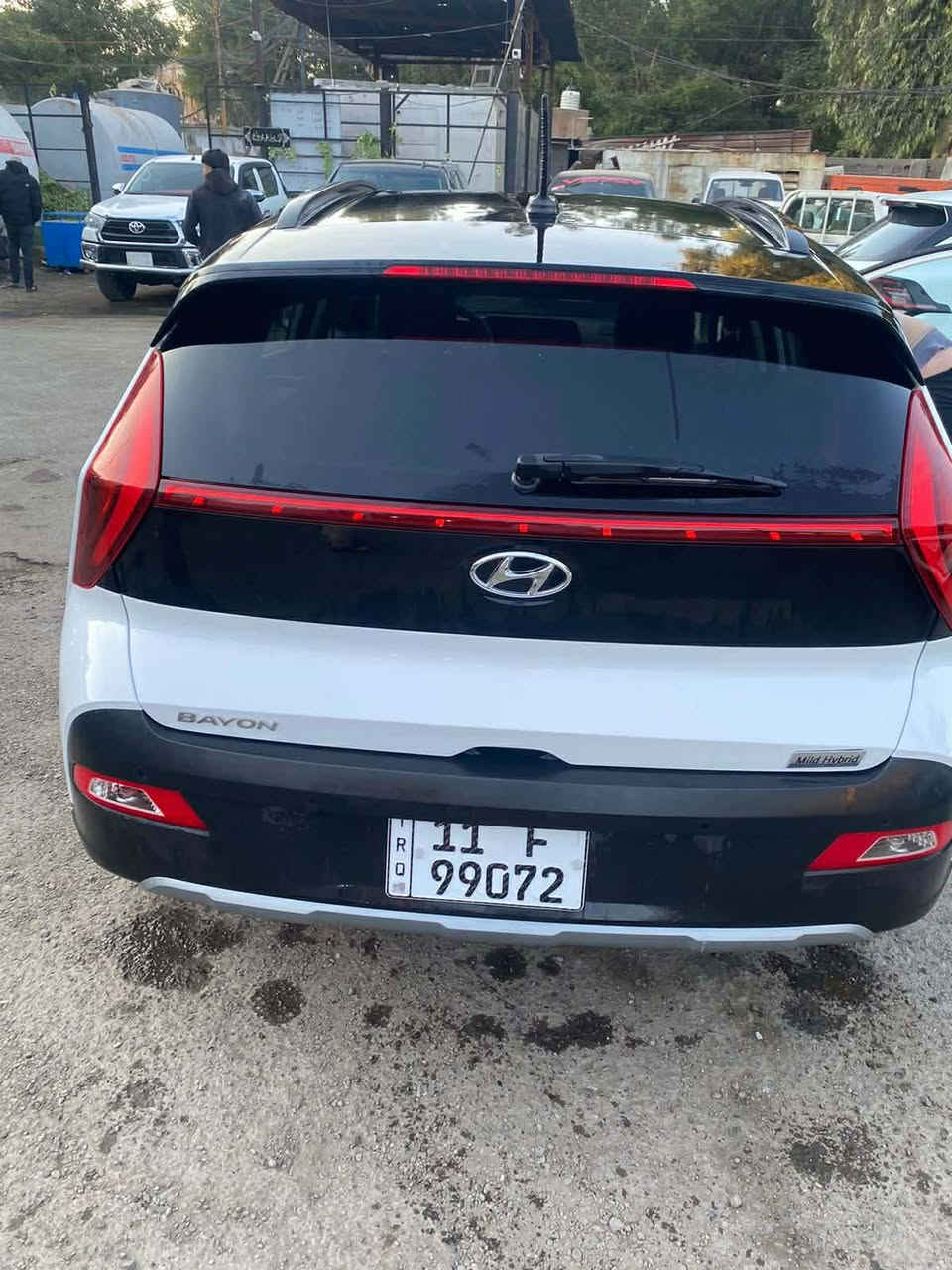 السلام عليكم  للبيع او المراوس ب138 وبيه مجال
هوانداي بايون 2024 خليجي هايبرد ماشية 81 الف كيلو  السيارة  بيه رصع بالقمارة و صبغ ربع بنيد وجاملغ امامي بالعراق ضربة بسيطة فول مواصفات عدا الفتحة والجلد 
محرك 1200 . 3 سلندر توربو 
بصمة تشغيل وابواب وصندوك 
رادارات امامي وجانبي وخلفي
حساسات أمامي وخلفي 
تحديد مسار 
قيادة إلية
هزاز ستيرن وكشن 
لايت لد ثلجي عالي وناصي بلادي
إنارة لدات محيطية بلادي
مري شفط 
بريك تلقائي امامي وخلفي وجانبي مانع تصادم 
شاشة كبيرة ونظام كار بلي وأندرويد اوتو واير ليس 
شحن🔋⚡ لاسلكي 
أنظمة قيادة 3 إيكو وكموفرت وسبورت 
اتو ستوب تشتغل وتطفى بالازدحام 
لايت ديناميكي وية فرة الستيرن يشتغل
الجام يصعد أوتو من تقفل السيارة  
للبيع او مراوس ب138 وبيه مجال مكاني بغداد حي الجامعة او الدورة ***********
