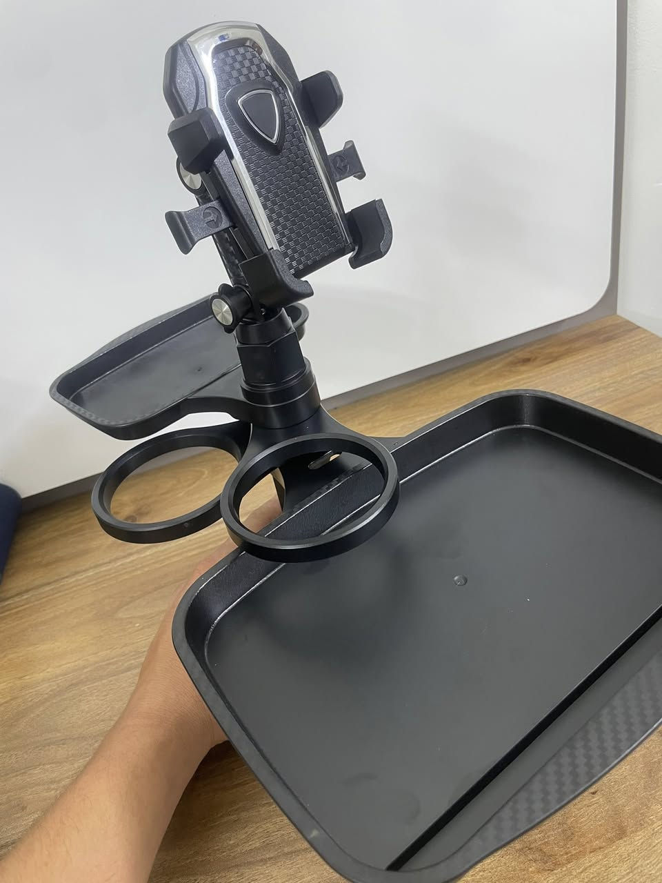 ستاند موبايل وحامل اكواب واضافه لذالك بيه صينيتين صغيره كلش ينفع للطريقهم بعيد


**إذا كنت صاحب هذا الإعلان وتريد حذفه لأي سبب، رجاءا أرسل رسالة إلى الدعم الفني**