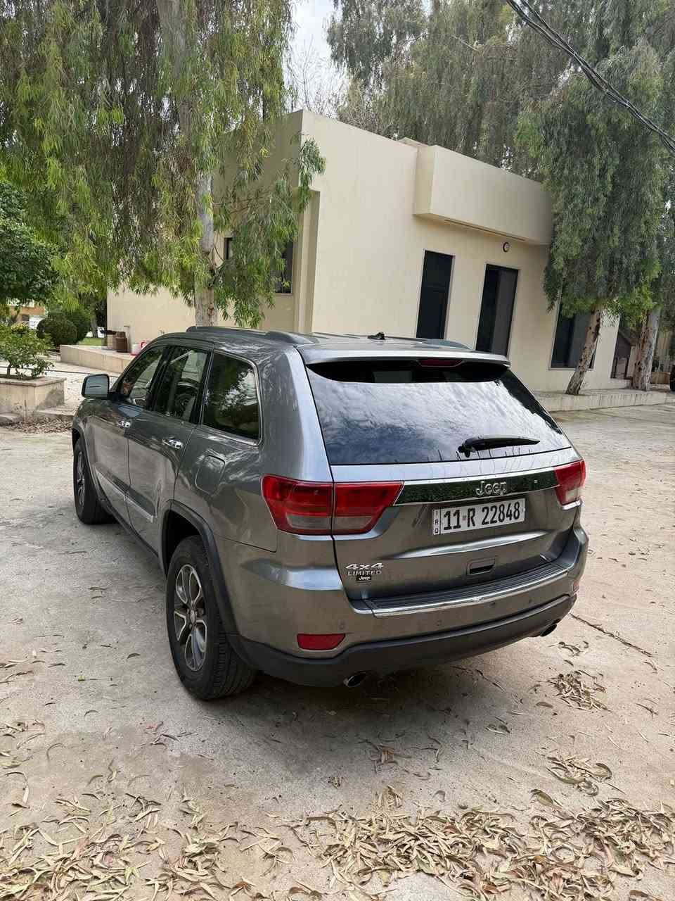 جيب 2011 بدون صبغ فول مواصفات بانوراما محرك 8 ماشيه 270الف  شرط التحويل  رقم بغداد  مكاني الموصل  متواجد ع رقم فقط ‭0771 710 1067‬ سعر 155 ورقه
