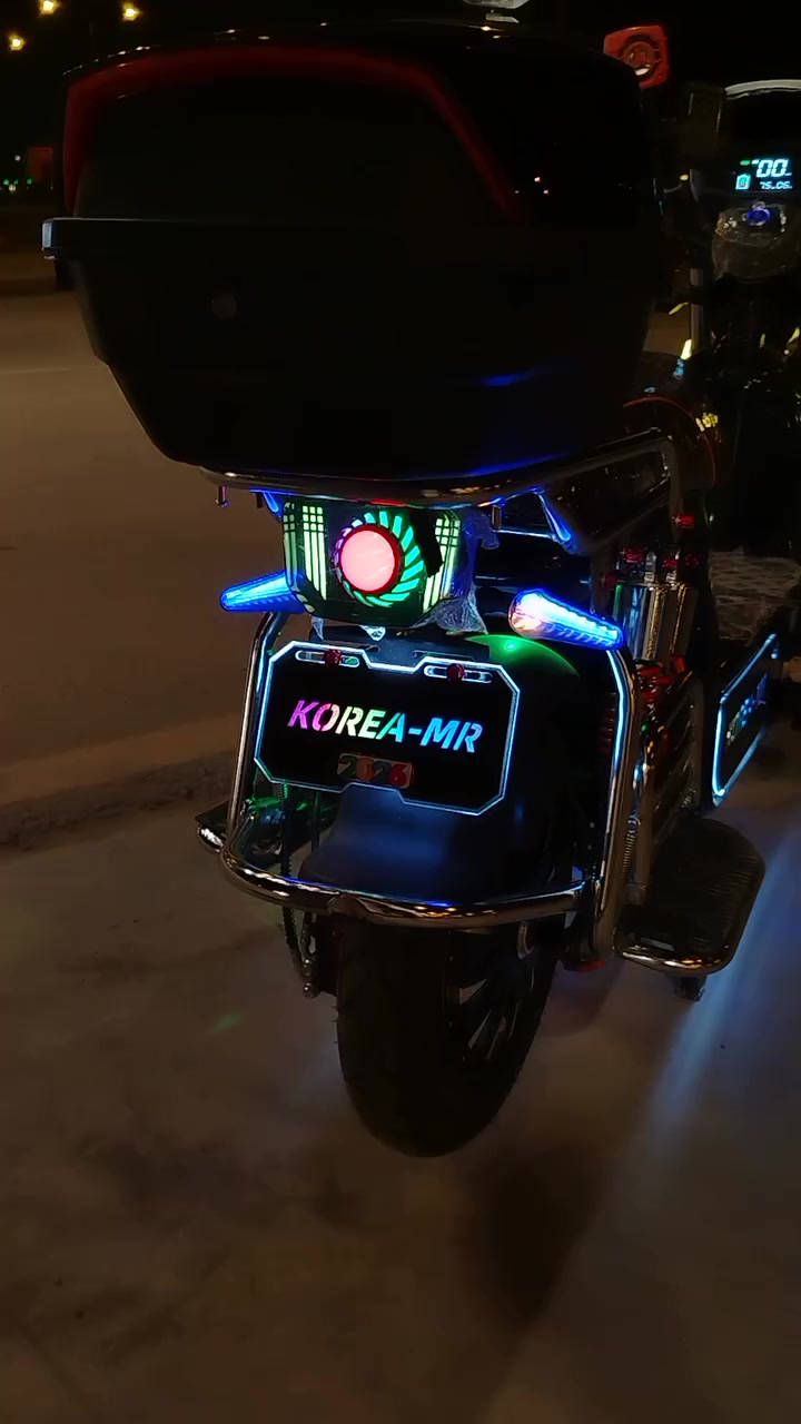 سلام عليكم موطور للبيع جديد كل شيء ما ناقصه كوريا مار بطاريات يقرون 10 فول كهربائيات شغاله والسعر قفل 750 نظافه فول جواب على الخاص فوت لي


**إذا كنت صاحب هذا الإعلان وتريد حذفه لأي سبب، رجاءا أرسل رسالة إلى الدعم الفني**