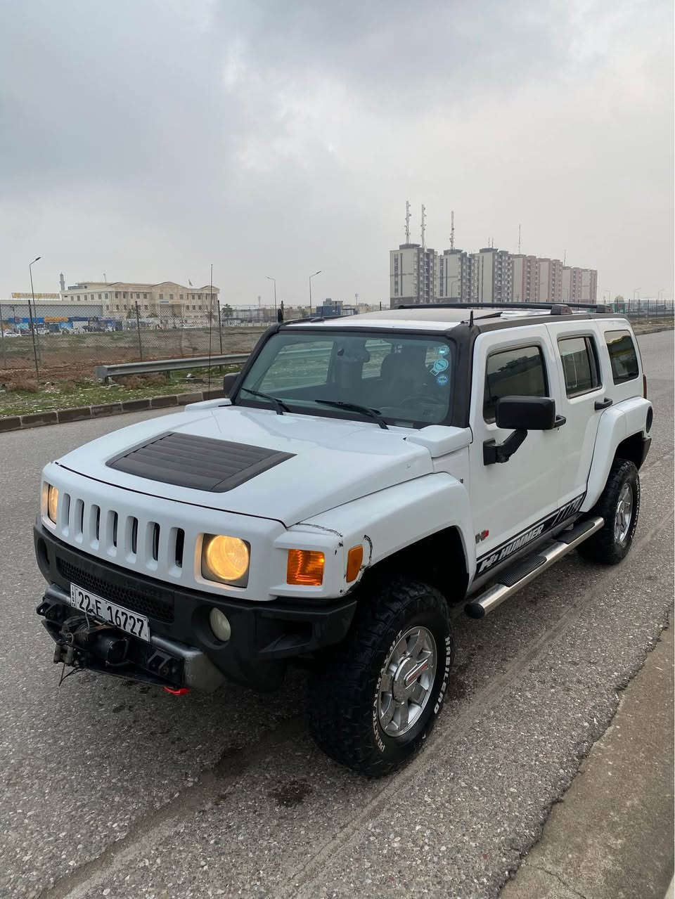 هةمةر اج 3 موديل 2008 
فول فول مواسفات 
دو دةركه سبوغ به بي ژورى بيش و بشتي كةبسه

سنةوى ته 2030 نويه بةنةوى خومه 
هةزه و فحس ته2027 نوييه 

هةمو شتي بةشةرته 
سعري 105 مةجال 

همر اج 3 موديل 2008 
فول مواصفات 
بابين صبغ بدون دواخل 
سنويه جديده لل 2030 
هزه وفحص مرور كله جديد تحويل ثاني يوم 

سعر ١٠٥ مجال للطيبين 
*********** أربيل, العراق
