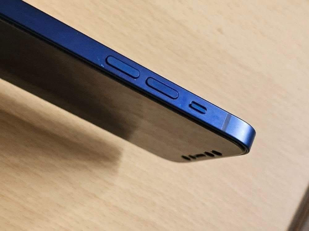 السلام عليكم
12 عادي اللون الأزرق 
نضافه 100/100  جهاز شرق اوسط 
ذاكره 64 
بطارية 100 
جهاز كله شغال وعل ضمان تجي تفحص منا لحدما تمل كله شغال كامرات✅ اتصال ✅واي فأي✅ فيس إيدي✅ صوت ✅أي خلل مآبي مستبدل شاشه وبطاريه احسن نوعيات بلسوك جهاز كامل مكمل سعره 225 وبي مجال للطيبين يرهم بيع ويرهم مراوس مكاني بغداد مدينه الصدر متوفر خاص أو واتس أب 0778011223


**إذا كنت صاحب هذا الإعلان وتريد حذفه لأي سبب، رجاءا أرسل رسالة إلى الدعم الفني**