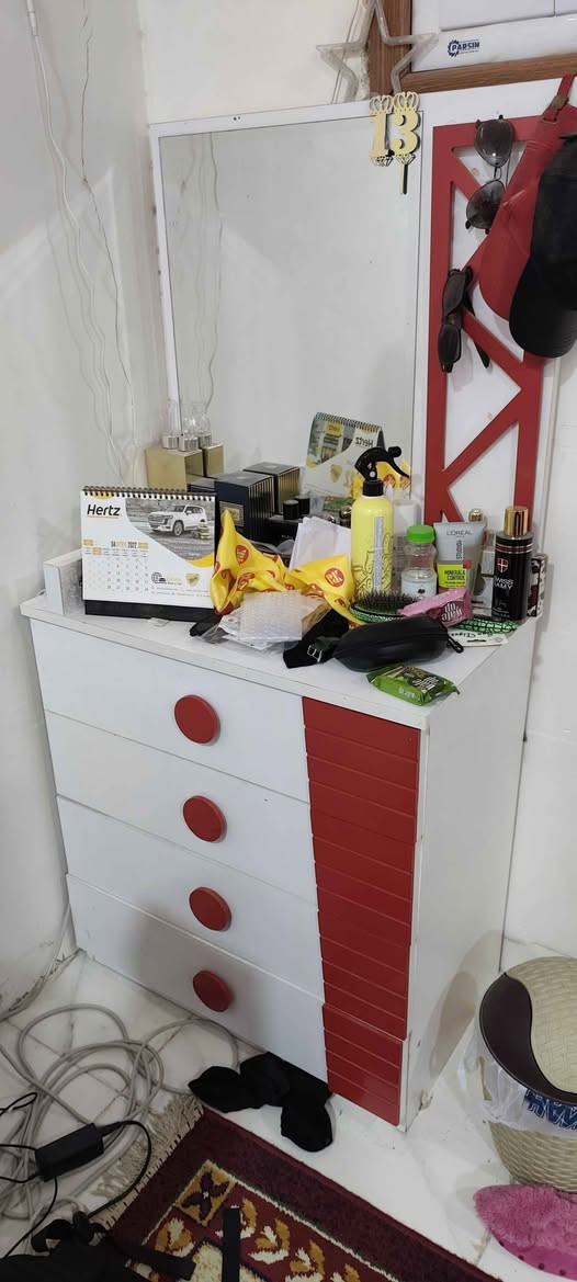 غرفة شبابي 4 قطع نظيفة جدا أربيل, العراق


**إذا كنت صاحب هذا الإعلان وتريد حذفه لأي سبب، رجاءا أرسل رسالة إلى الدعم الفني**