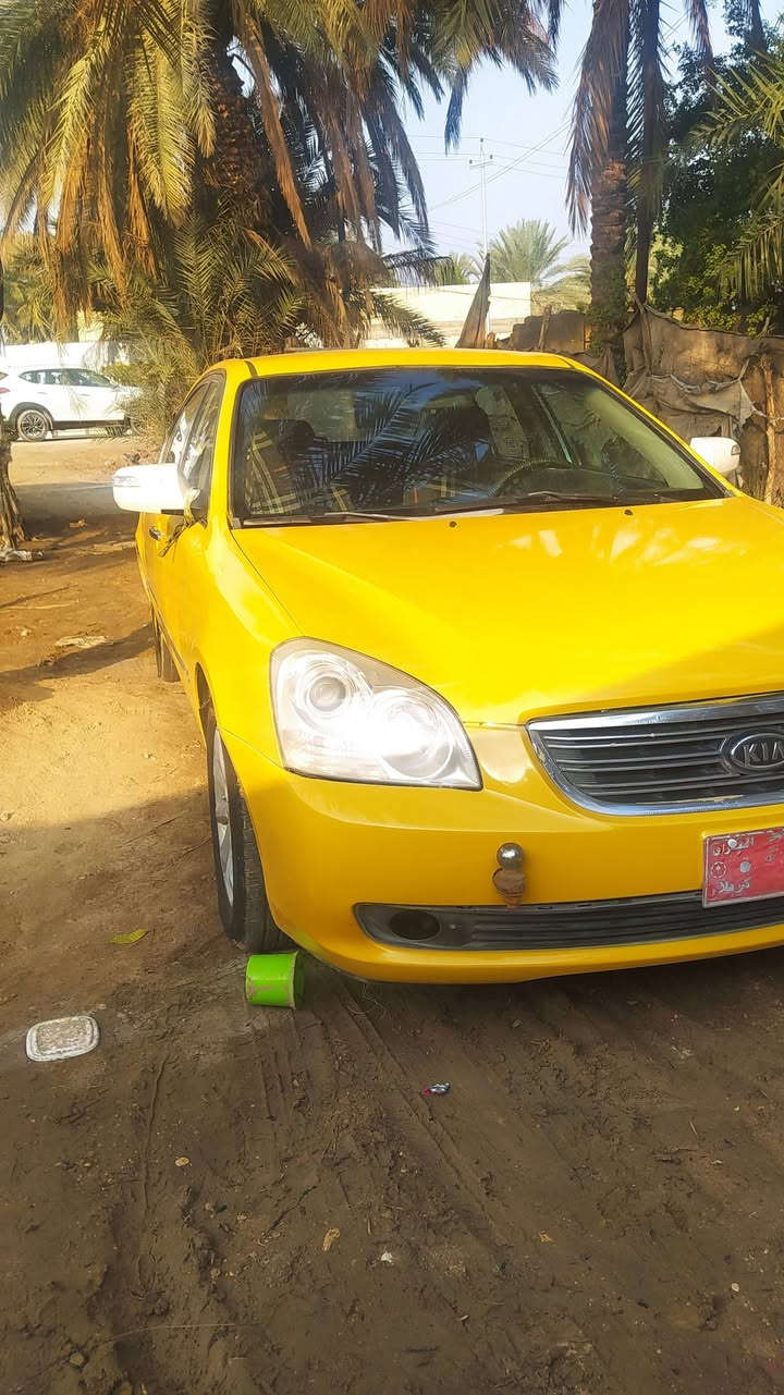 ابتمه 2008 وارد امريكي   حداديه  جديده  كير مكينه ابشرط بيه ثلاثه قطع  السياره كامله(80) بيه مجال   للاستفسار على هذه الرقم ***********
