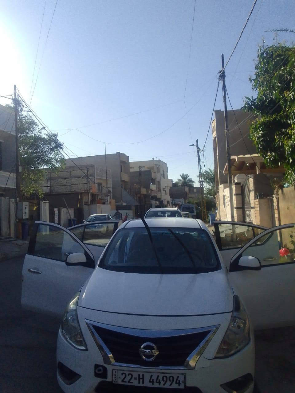 سلام عليكم نيسان صني هندي 2018 للبيع ام لبيته الزركه سياره بيه طخه بل جاملغ الخلفي عل كد شبر وبيه جاملغ الأمامي بي بارد وباقي سياره كفاله من كلشي مكينه كير صدر تبريد كفاله رقم اربيل الدولي تريد وكاله أو تحويل 
مكان بغداد سعرها ٩٢بيه مجال
***********
ملاحظة مكلف بل نشر

