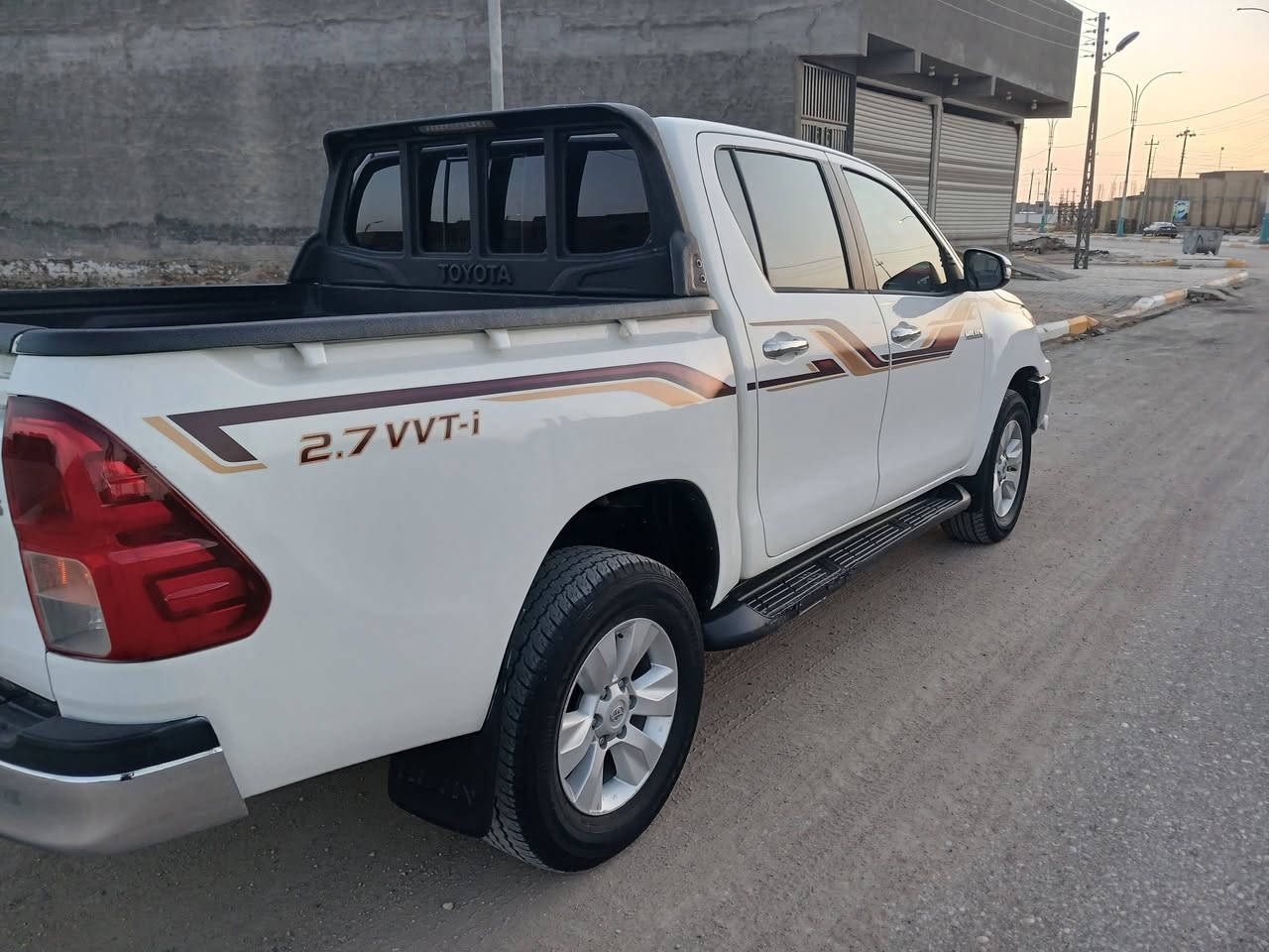 للبيع بيكم فلاونزه ٢٠١٩ سياره جاخزه ماشيه ١٠٧ رقم مثنى دولي باسمي السعر ٢٣٠ وبيه مجال عنوان سماوه حي الحكم .بيع ومراوس للسفسار اتصل ..***********
