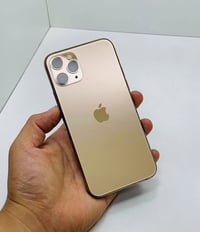 آيفون ١١ برو ماكس • ٦٤ • بطارية ٧٥٪