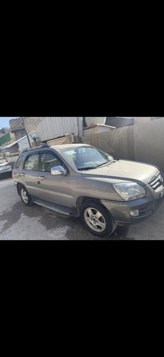 *********** بسم الله الرحمن الرحيم
سبورتج 2008
محرك 2000 دوش
سياره ما ماشيه هواي 160
قطعتين صبغ اثر جراد 
منضومه زنون جديد
باتري جديد
تخم تاير جديد
سنويه ورقم جديد
كمبريسر جديد 
تبريد ثلج
عنبار جديد 
باور ستيرن جديد
درامي شفتات جديد 
سياره نضيفه ومال بيت
السعر 105بيه مجال بسيط
سياره باسمي تحويل ثاني يوم
