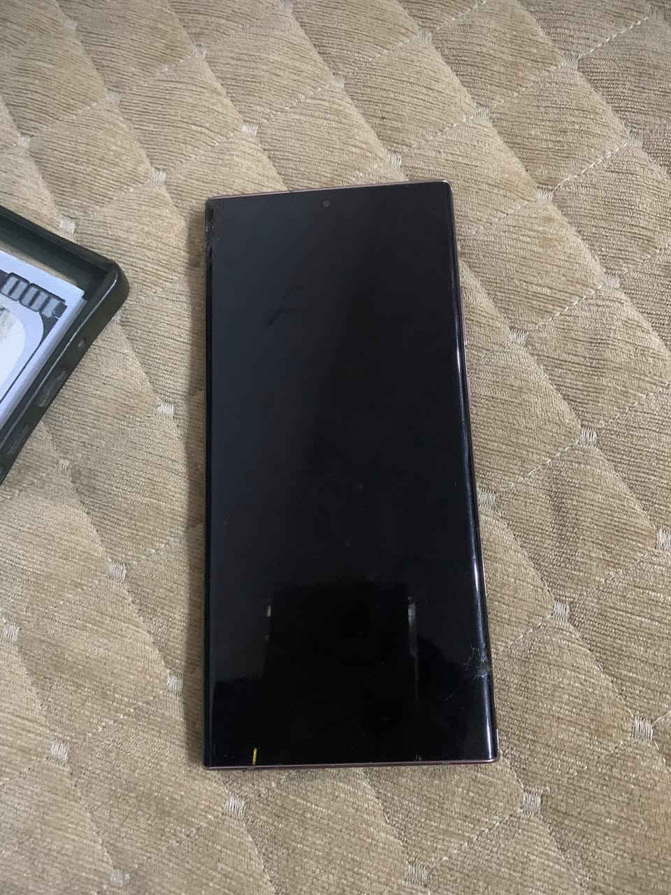 نوت ٢٠الترا. يرادله شاشه مكفول عدا شاشه مكاني بغداد ذاكره ٢٥٦ رقمي ***********
