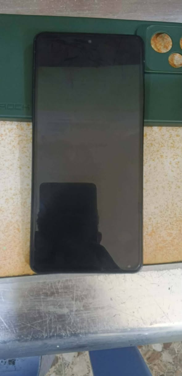 سلام عليكم
بوكو x5برو فايف جي للبيع نضيف كلش الصور كدامك مكفول حتى من الشخط للبيع مكاني طويريج سعره ١٧٥قفل شراي اتصل وبلخدمه بدون ملحقات فقط حافض وياه *********** ويرهم مراوس اذا عندك جهاز احدث عادي
