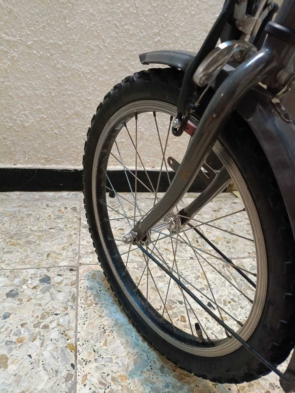 السلام عليكم عندي بايسكل برج ستون لشه طويله بايسكل نضيف وما متعوب ولا ملعوب بي مكان بغداد لى


**إذا كنت صاحب هذا الإعلان وتريد حذفه لأي سبب، رجاءا أرسل رسالة إلى الدعم الفني**