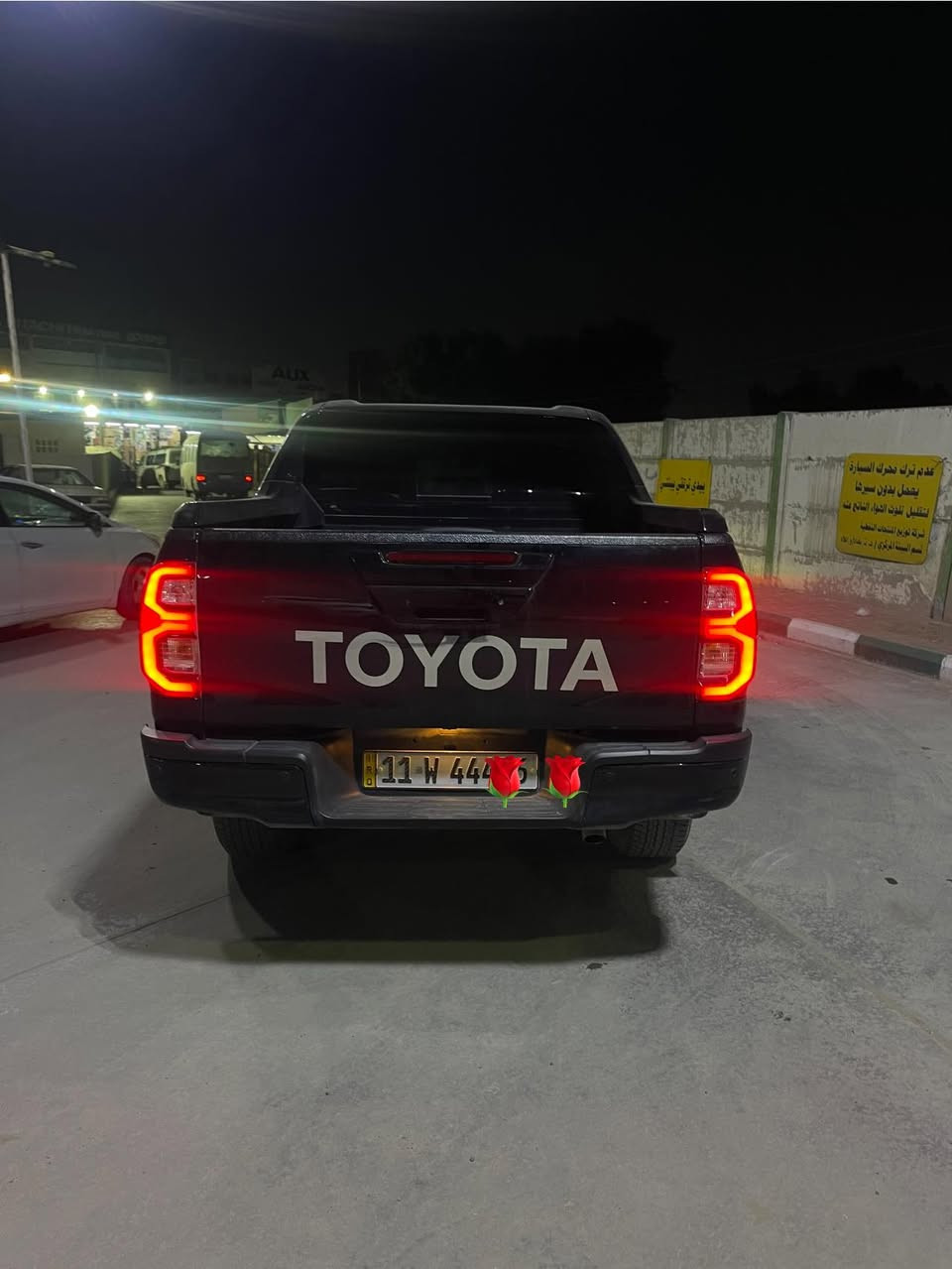 TRD 2022 اسود 📍
🔥السيارةً وكالة ساز 

🔥مكفوله السيارة كفاله عامة من كل شي 

🔥شحن لاسلكي 

🔥رقم بغداد 

🔥ماشي 47 ألف

🌹ترهم مراوس حسب القناعة 

لاستفسار ***********

السعر 345 ورقة وبيها مجال بسيط 

أ لعنوان بغداد الشعب 

غير متواجد هنا
