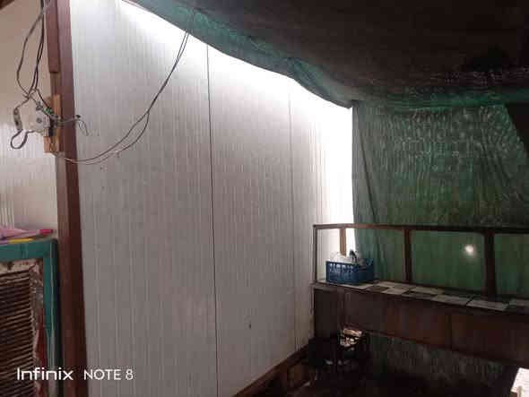 رفات للبيع نظيف جدا بسعر 1250000 حجم 4 في 2 ونص العنوان تكريت ***********
