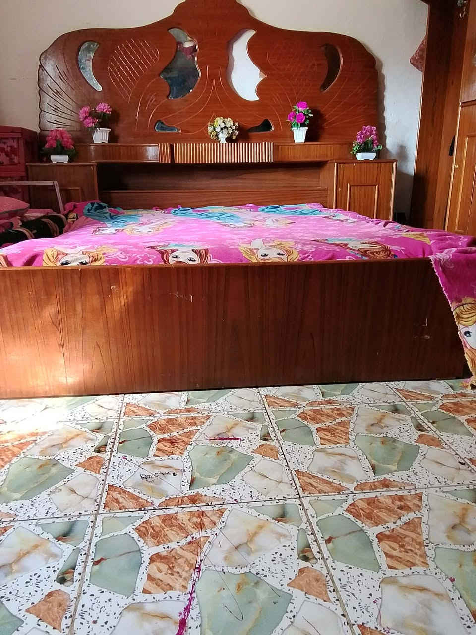 غرفه كاملة للبيع خشب عراقي
السعر 300 

تواصل خاص


**إذا كنت صاحب هذا الإعلان وتريد حذفه لأي سبب، رجاءا أرسل رسالة إلى الدعم الفني**