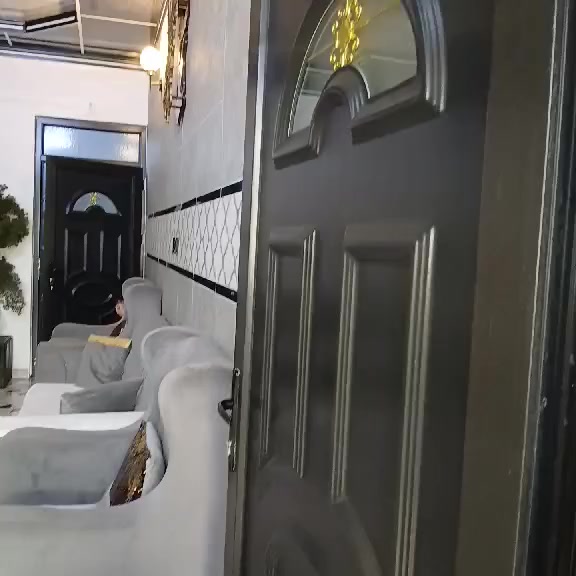 السلام عليكم  دار 🏠  للبيع موقع بعد  حي التحرير مقابل هيما ستي مساحته ١٠٠ متر دستور  سليماني  منطقه كامله مرتبه أسواق محلات تبليط كامله وهاده ونضيفه   وبسعر مناسب. ٧٥ وبي مجال بسيط  جمعيه الباشا سند زراعي قرار ٢٥ حق التصرف وبي وصل تمليك من البلديه


**إذا كنت صاحب هذا الإعلان وتريد حذفه لأي سبب، رجاءا أرسل رسالة إلى الدعم الفني**