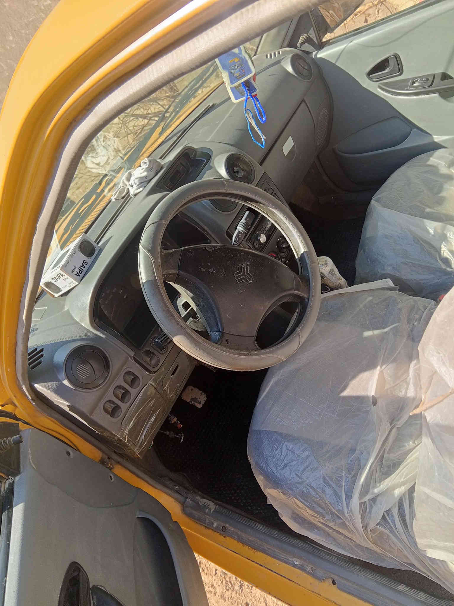 سايبا 12  مصفرة هيئة وغرامات باسمي رقم بغداد انكليزي تحويل شوكت متريد سنوية لل 29  سيارة اصولية وجاهزة بيها بس البك يفلت ترايك وين متريد بيع او مراوس شعندك نزل بالتعليقات
رايدها 27
***********
متواجد فيس او واتساب
