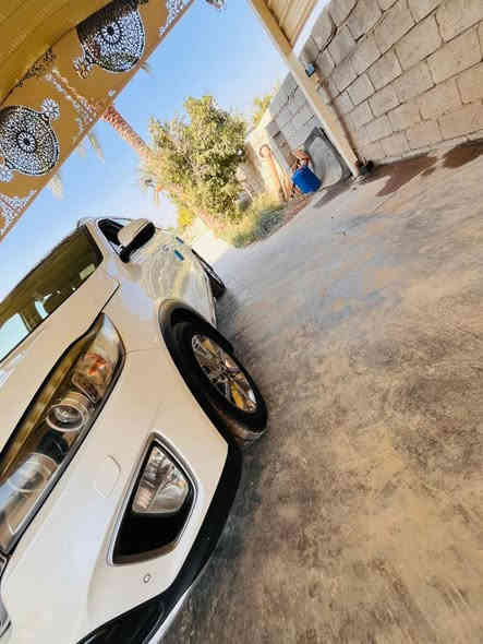 السلام عليكم 
سورنتو2016 خليجي 6سلندر كفاله من الصبغ والحادث والتبديل 
مواصفات فول للاخير عدا البنوروما (كويتية) 
بصمة +بصمة ابواب +بصمة صندوك 
مري شفط +اشاير مري 
اشارة ترحيب +فتح المري عند الاقتراب
كشنات جلد قرميدي +كشنات حار بارد 
كشنات امامي كهرباء 
بردات بلادية 
سايد بريك بصمة +اوتو هولد +3وضعيات قيادة
شاشة درجة اولى اندرويد مع كامرا دوارة 
حساسات امامي وخلفي 
زراكات لايت ابلادي
باتري جديد تخم تايرات درجة اولى جديد تبريد ثلج ادامة كاملة صدر جديد.... مكينة مبدل كازكيت شغل درجة اولى باسمي رقم بغداد جديد تحويل مباشر 
سياره جديده ماشية 139ألف السعر 209 بيها مجال بسيط
المكان المحمودية ناحية الرشيد 
***********
