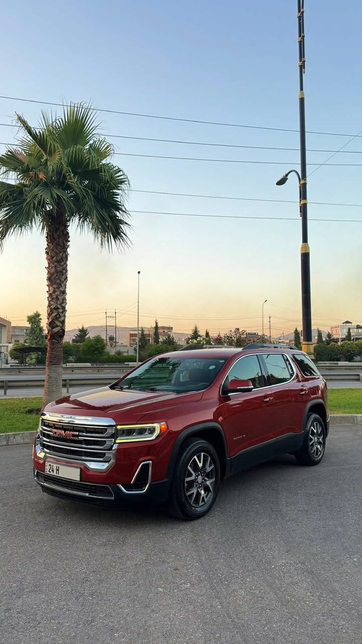 GMC Acadia SLE 

جمسي اكاديا ملكة الطرق الخارجية سبعة راكب راحة ورفاهية مواصفات SLE مرقمة دهوك كاملة دبل اكسل 

موديل : 2021

مكينة ستة سلندر تنفس طبيعي مكفولة بشرط 

مواصفات : 
*بصمة 
*تدفى كشنات 
*مثبت سرعة 
*صندوق كهرب
*رادار بالمري 
*رادار امامي 
*تبريد ثلاث قطع 
*هندبريك دكمة
*كشن كهرب
وباقي مواصفات المعروفة 

السيارة جاهزة طخم تاير جديد مابيها دينار مصرف بشرط 

السيارة بيها باب وجاملغ خلفي صبغ وايرباك فقط البردة 

مكان السيارة دهوك معارض الجديدة 

السعر : 208 $ ومجال بسيط 

للاستفسار الاتصال على الرقم 
***********
