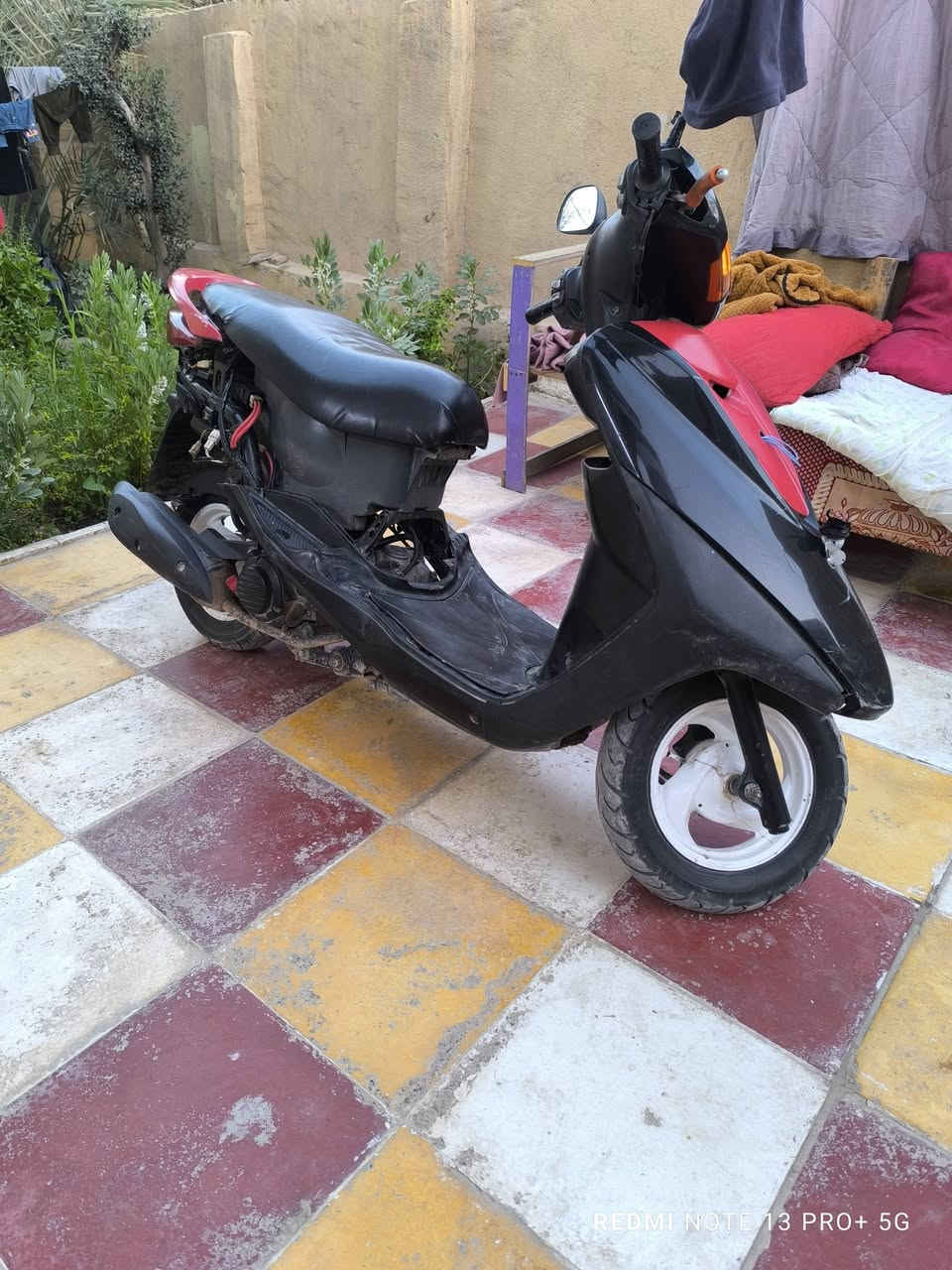 بريز ياباني مكينه مكفوله  دراجه نقص باتري  وتصعد رون وحده فق كفراته موجوده  لون اسود 
سعر 400 وبيه مجال مكان حله طهمازيه س


**إذا كنت صاحب هذا الإعلان وتريد حذفه لأي سبب، رجاءا أرسل رسالة إلى الدعم الفني**