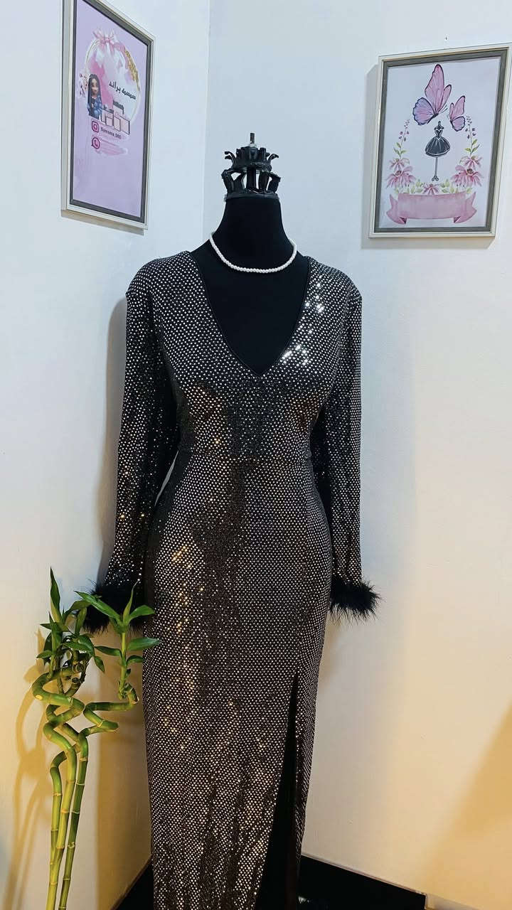 كارتون للبيع
قياسات خاصه
ماركه جيك بوينت وشي ان يتضمن ملابس طلعه وبيت وفساتين ولانجري (20 )قطعه 
السعر خاص


**إذا كنت صاحب هذا الإعلان وتريد حذفه لأي سبب، رجاءا أرسل رسالة إلى الدعم الفني**