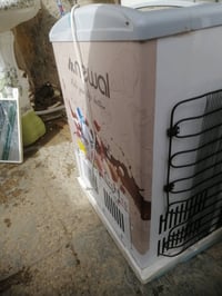 ثلاجة عرض • للبيع