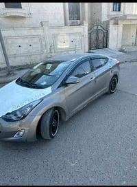 النترا 2014 سيارع فول مواصفات عدا الفتحه بصمه اساير بالمري تحكمات ستير...