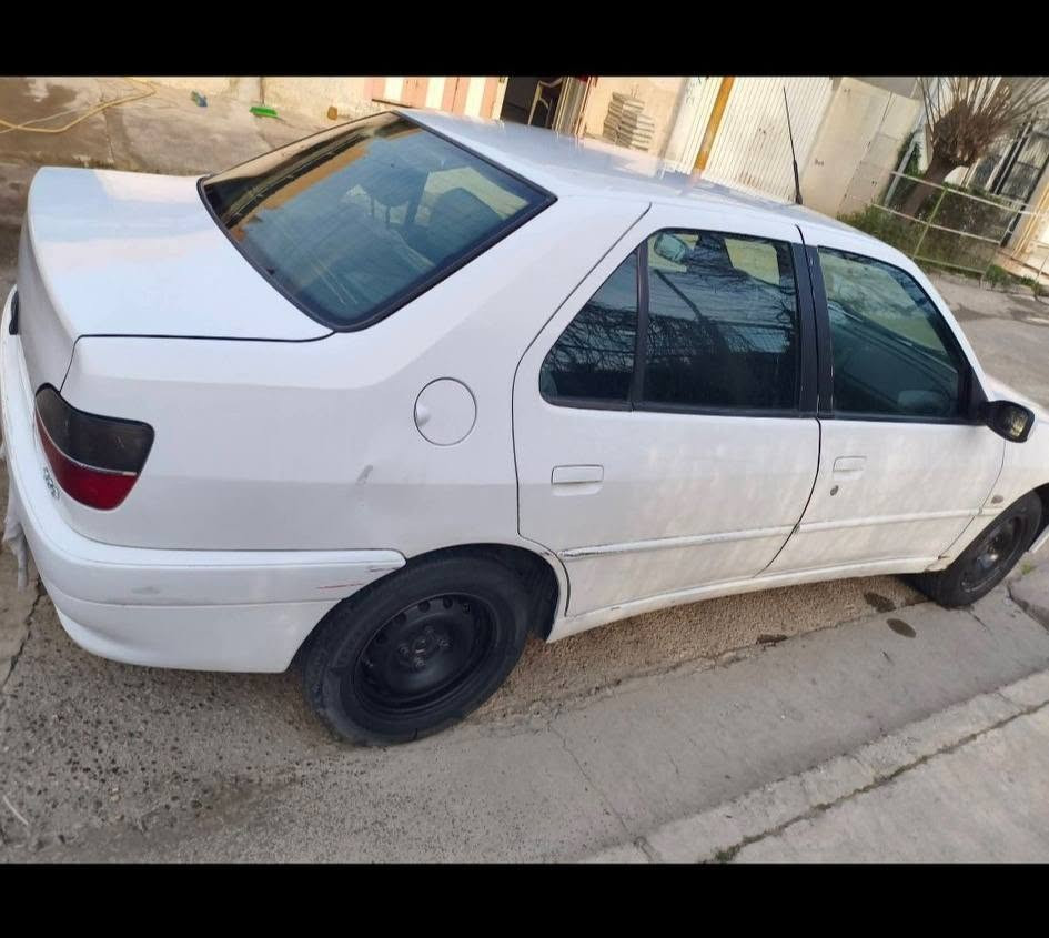 بيجو 306 للبيع موديل 2003
طخم جديد محرك  كير شرط تايرات نص  مصبوغة حزام جمالية فقط 

لل تواصل ***********
