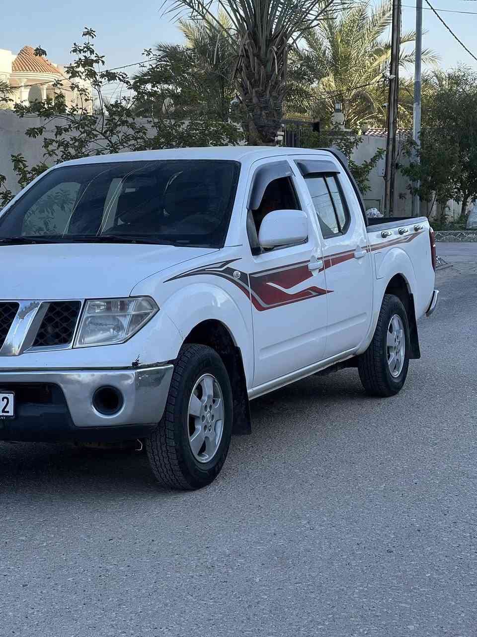 السلام عليكم لبيع نيفاره 2013كفاله عامه 
من كلشي ممحرك مامفتوح رقم أربيل تريد تحويل
تريد وكاله مكفول من كلشي مكان حله 
***********
