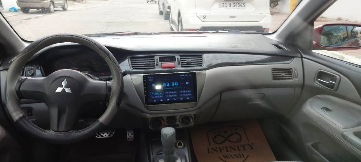 لانسه رمه كينه كه وره مواسه فات glx2008 بى بوياخ وسارد بى كال بونه وه سه نه و ره قه مى ٢٠٣٠تازه يه abs ويلكه بو ناوفورميكاو شا شه وحاسه به شه رتى كيرو مه كينه و هه مو كيانى 80 مه جالكى كه م
*********** السليمانية, العراق
