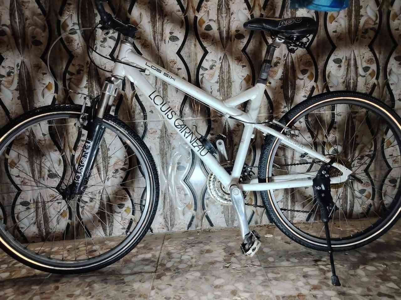 سلام عليكم
بايسكل شركه لويس المنيوم
كامل مابي اي نقص-حجم 26
سعره 110 وبي مجال
عنوان بغداد-بلديات
***********
