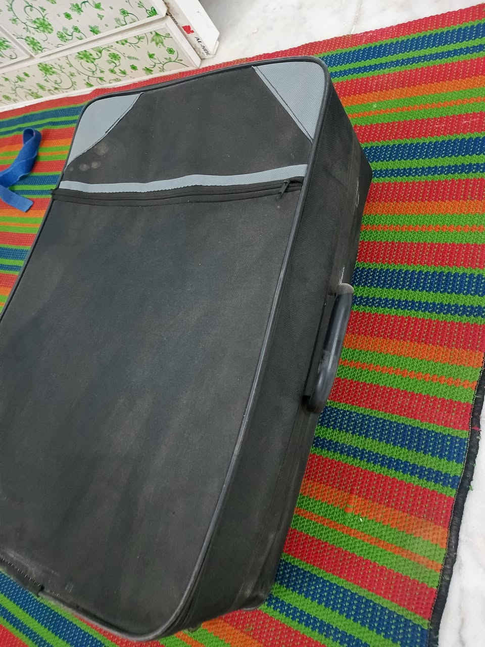 جنطه سفر مستعمله للبيع سعره 25قفل للتواصل وتساب ***********
