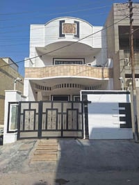 حي الجهاد الشارقه • ١١٥م • ٣ غرف