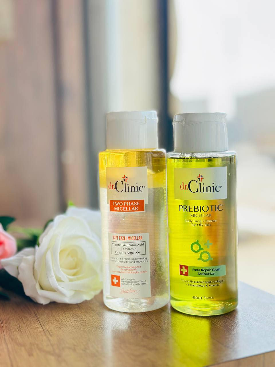 مزيل مكياج من دكتور كلينك

 لجميع أنواع البشرة

فضل تركيبته ثنائية الطور التي تحتوي على الزيت، يزيل المكياج العنيد والشوائب بسهولة.
يحتوي على  زيت الاركان ، وحمض الهيالورونيك النباتي، وفيتامين B5.
مختبر من قبل أطباء الجلدية وأطباء العيون، مما يجعله مناسباً لمنطقة العين
.
3. ميسيلار البريبايوتك (Prebiotic Micellar)
مخصص للبشرة الدهنية
يعمل كمنظف يومي للوجه يزيل الدهون الزائدة والشوائب.
سعر القطعة 7 الاف 🙊🤎
#dr_clinic


**إذا كنت صاحب هذا الإعلان وتريد حذفه لأي سبب، رجاءا أرسل رسالة إلى الدعم الفني**