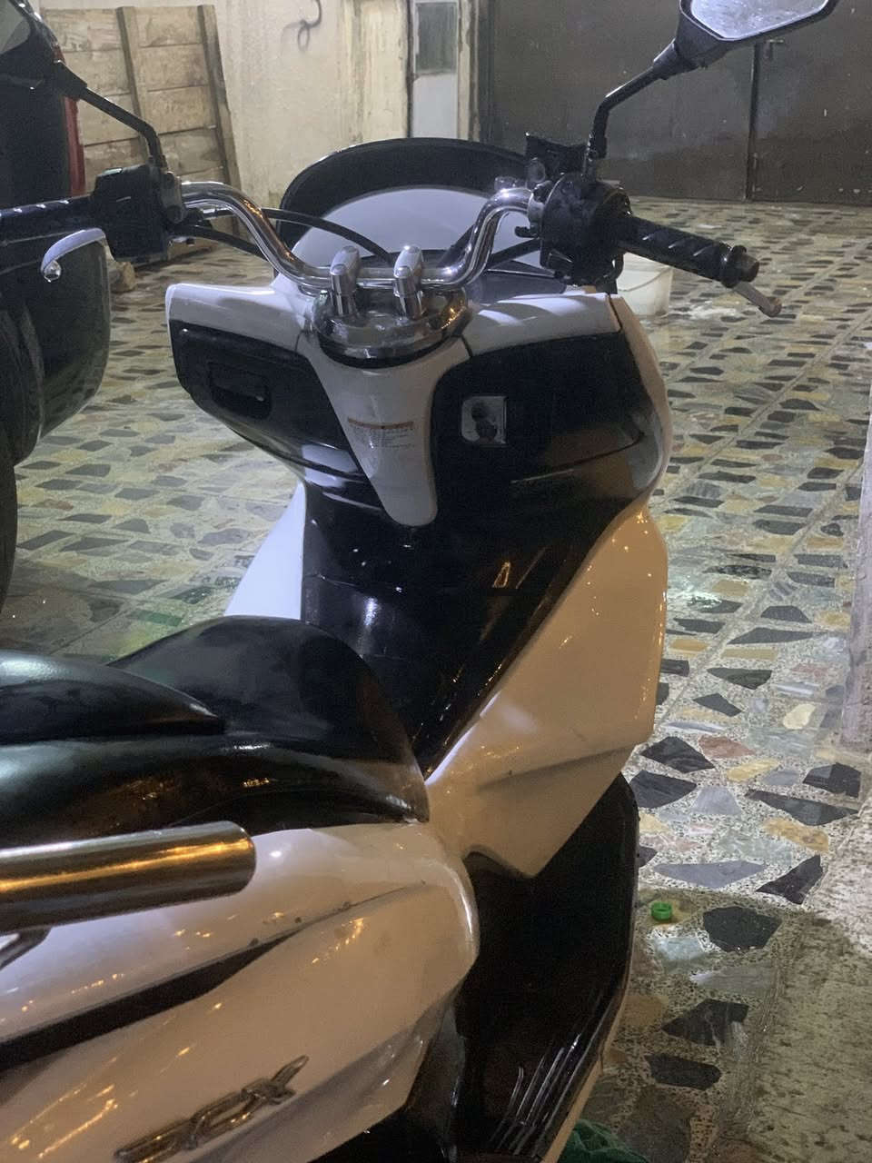 السلام عليكم psx كفاله عامه من كلشي نكره سلف نضيفه يرادلها بولش بس تبولشها لو تعوفها نفس ما هيه شوف كفراتها كلشي شغاله بيها وبلادي كفاله عامه من مكينه وكفر بلادي السعر مليون و150 مكاني بغداد حي اور التصال *********** ولي يريد واتساب *********** وبلخدمه
