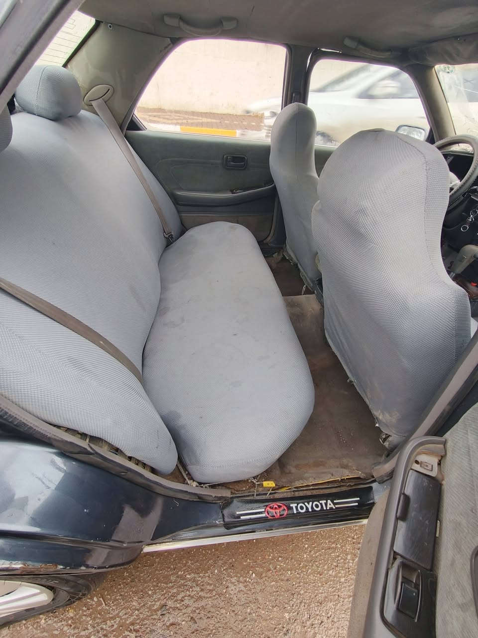 سياره كرسته مصطرة محرك ونجي/95 سنويه حد 30  تبريد  تدفئه  السعر   35 /***********
