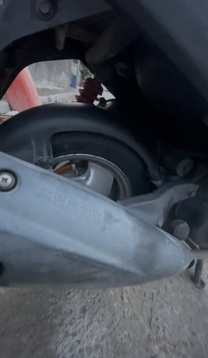 سلام عليكم ماكس عدله لون فيلي دراجه خير من الله كلشي فول كلشي بلادي الله شاهد دراجه خير منه الله علا نضافه علا حضنه تجي تفحصه وانطيك ضمان سنه محركه خير من الله 
ليكسر بسعره ليراسني 950 وبيه مجال حك جيه رقمي ***********
