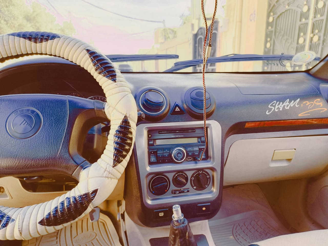 سلام عليكم.
سيكي 2012 شرط تحويل من الشرعي شرعيها سكنو موصل  غرامات صفر هيئه عليها اقل من 100 الف بدون ضرر مكفوله من اي حادث قوي كير محرك كهربائيات كلها شرط طخم تاير نضيف جواها سياره جاهزه كبل عل شغل بيها كابون ورقي  ولاكن متوقف
للتواصل ***********  ***********
