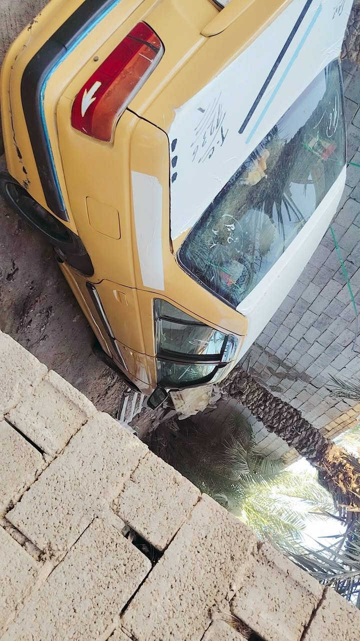 بيجو بارص مديل ٢٠١٠ للبيع مكينه وكير خير من الله حداديه جديده السعر 20 تفاصيل ***********
العنوان نجف
