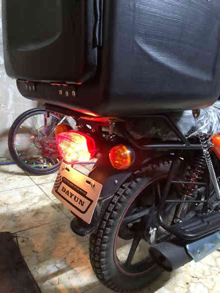 السلام عليكم دائما مده 25 دراجه زيرو اوراق سكنر ورقه معرض ومكاتبه فقط رقم الهاتف*********** العنوان بغداد الشعب مقابل محكمه الشعب السعر مليون 600 وبمجال بسيط
