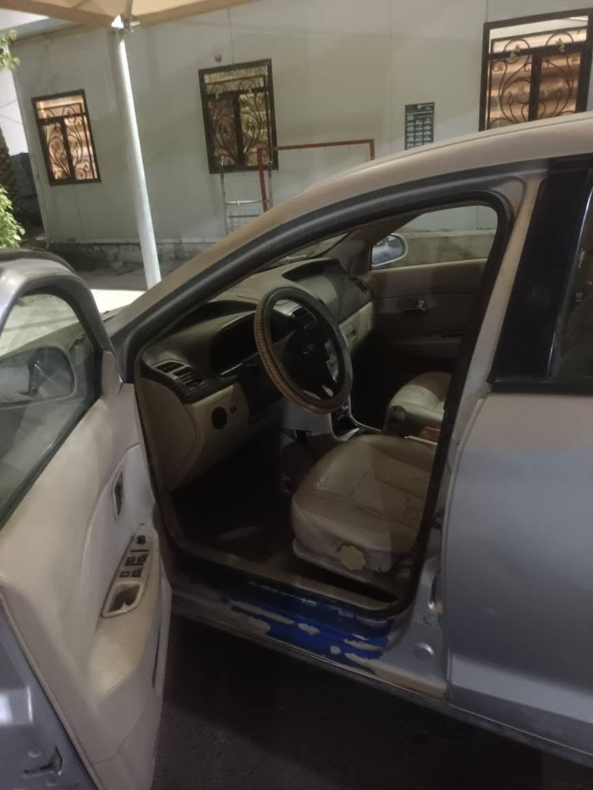 شيري فلاوين موديل 11 
رقم ( نجف ) گير عادي سعرها ٢٤ وبيها مجال
مكينه مجفتة جديد ناعمة 
غرفتها نظيفة كلشي بيها شغال 
فقط التبريد عاطل عوزه فقط كمبروسر 
باور ستيرن يحتاجله صونده طاگة يعني شغله بسيطه

مشط ستيرن مبدله جديد 
فيتبم الاصلي مال شركة جديد شاده
صاحبها يريد تحويل يعني ما اتكاتب غير مروري 

مكاني بغداد شارع فلسطين 
او المنصور اي استفسار خاص متواجد على الفيسبوك ماسنجر بغداد, العراق


**إذا كنت صاحب هذا الإعلان وتريد حذفه لأي سبب، رجاءا أرسل رسالة إلى الدعم الفني**
