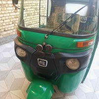 تكتك لبيع موديل 22شهر11مظلع لون اخضر مكينه كفاله بيه طخه بلغد تكتك نظي...