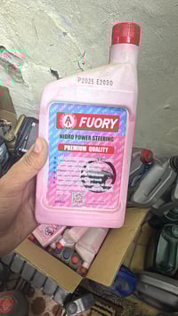 زيوت سيارات ودراجات مع فلاتر أبيعهن شلعه وحده مكاني بغداد تواجد واتساب...