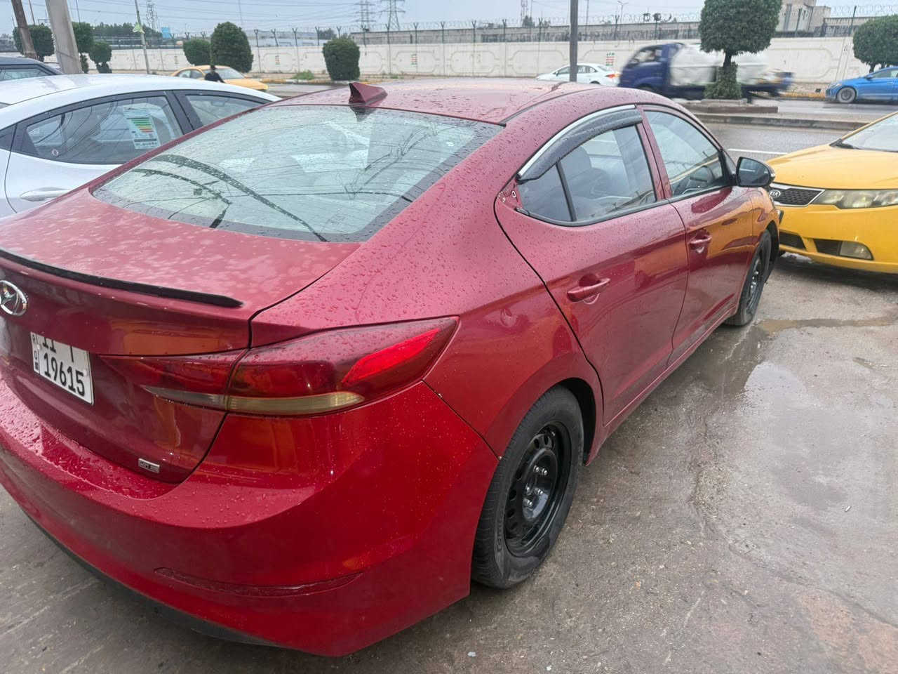 سلام عليكم النترا مديل 17 بالقصد مقدمه 65 سكن بغداد فقط بدون كفيل وماستر معارض الحبيبيه  الاستفسار ***********
