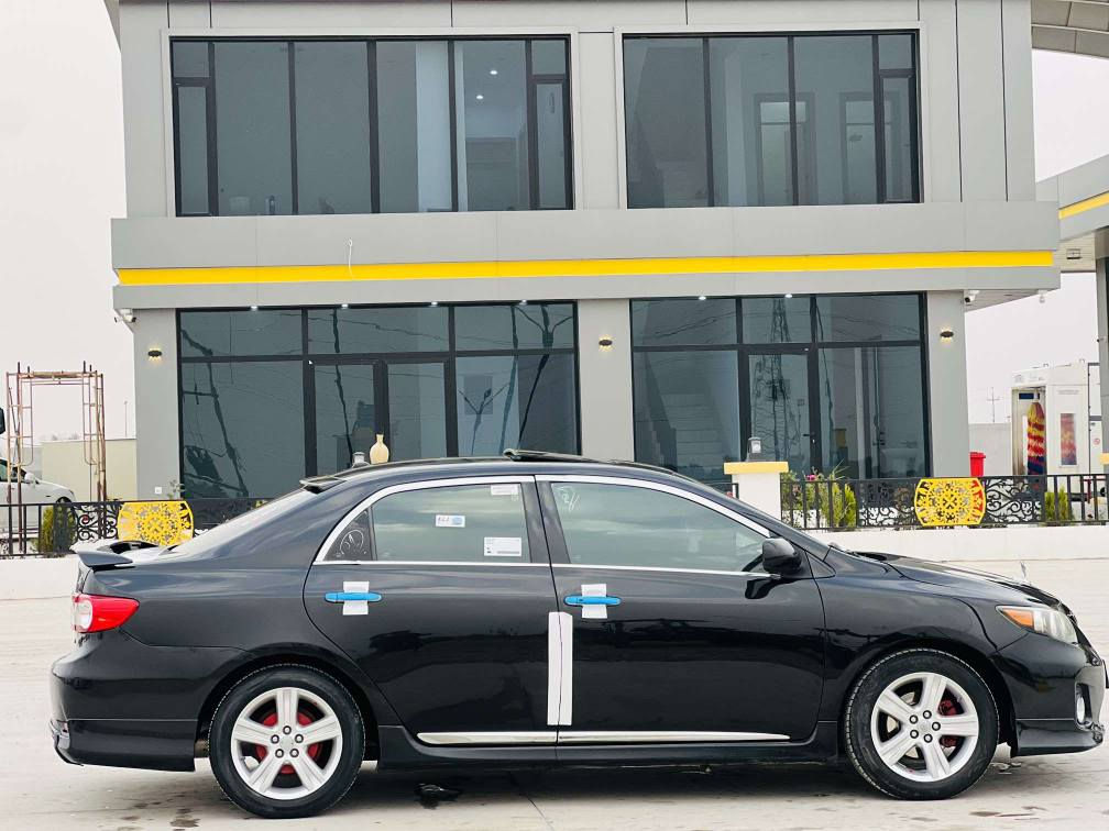 بيكاشو ٢٠١١ ئةمريكي  
فوول موصفات 
مةكينة و گيرو بةشةرت مةكينة گةورةية
تايةو ويلي نوية
سةنةوي و رةقةمي نوية بةناوي خومانةوةية
تةقةو رةقةي بةشةرت
سيارةي مالة ٢٥٠ مةسروفي نية
 يةك بارةجةي بو ياخة ئةويش بونيدةكةيتي لةكةل يةك توزي شانةكةي

شوين. قةزاي رزگاري 🫡
*********** كالار, السليمانية
