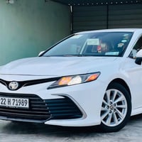 كامري LE • وارد امريكي • بدون صبغ