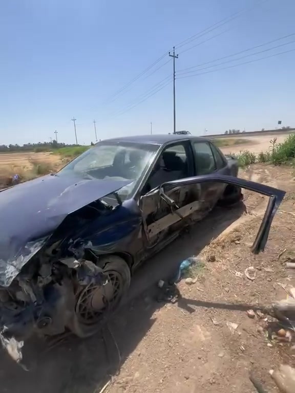مكلف بالنشر سياره سيفيا بها حادث مثل ما قدامك سياره رايدينها ب 15 ورقه قفل رقم ديالى شرط التحويل سنويا ل 30 مكان السياره ديالى دلع عباس  رقم صاحب السيارة ***********
