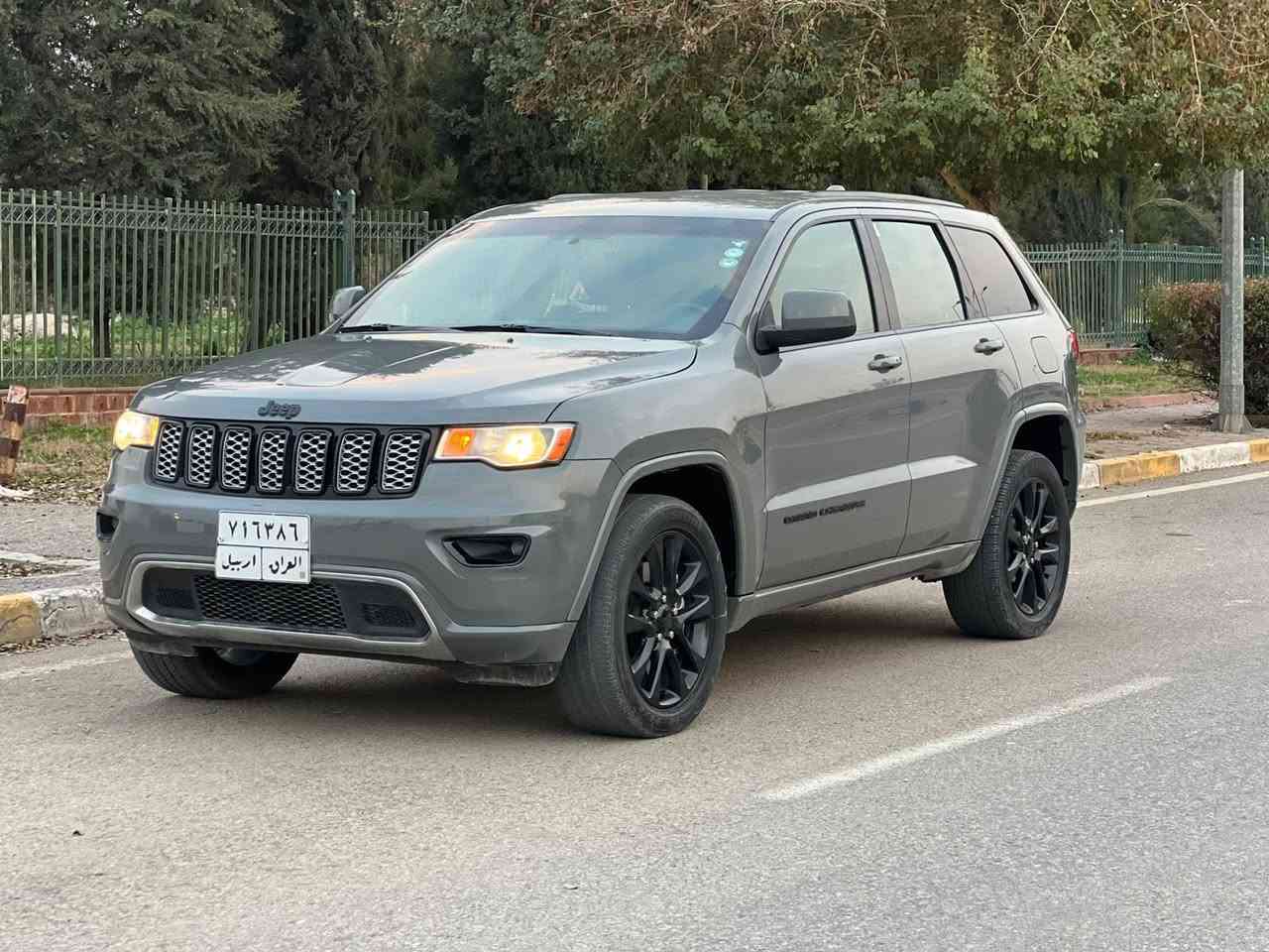 جيب گراند شروكي موديل ٢٠٢١ بلاك توب فول مواصفات بدون سلايد قطعتين صبغ و قطعة كلير امريكا بدون داخيل ارباك سيستم جاهزة بدون نقص ماشي ٨٠ الف سعر مغري ٢٣٨ ورقة بيع سريع مكان اربيل شراي يتصل 
***********
***********
